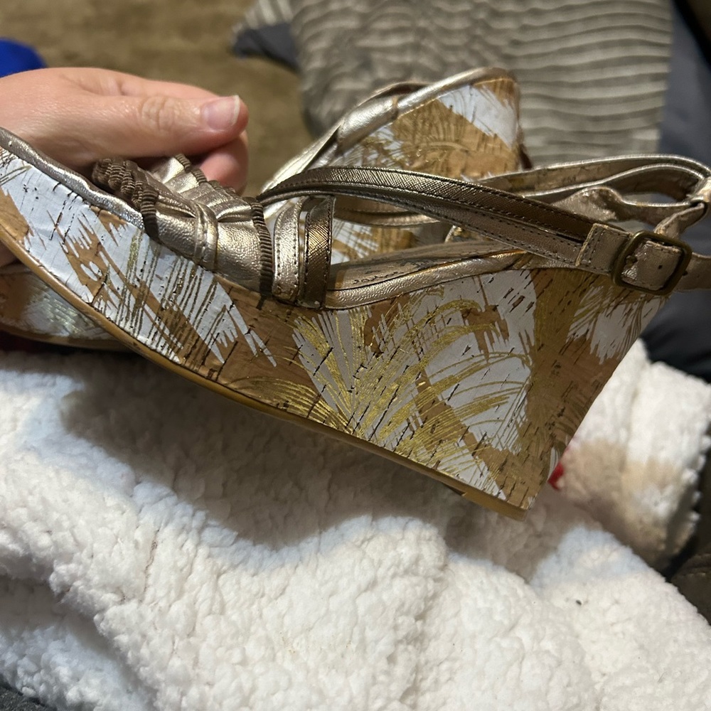 Wedges - Picture 4 of 10